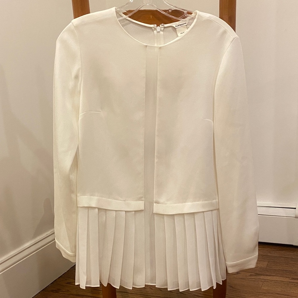 Club Monaco Cream Pleated Women's Blouse